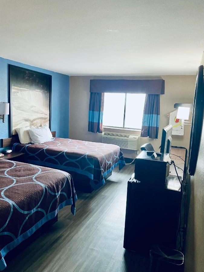 Motel Super 8 By Wyndham Ky 2*